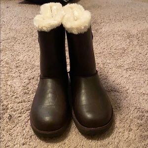 Winter boots